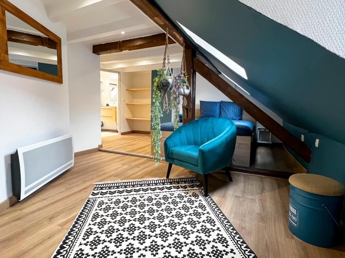Au Duplex De Jeannala Apartment ซิลิสตาต์ ภายนอก รูปภาพ